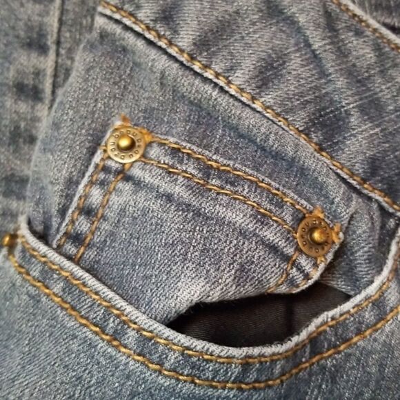 Beau Basic Jeans - Picture 3 of 6